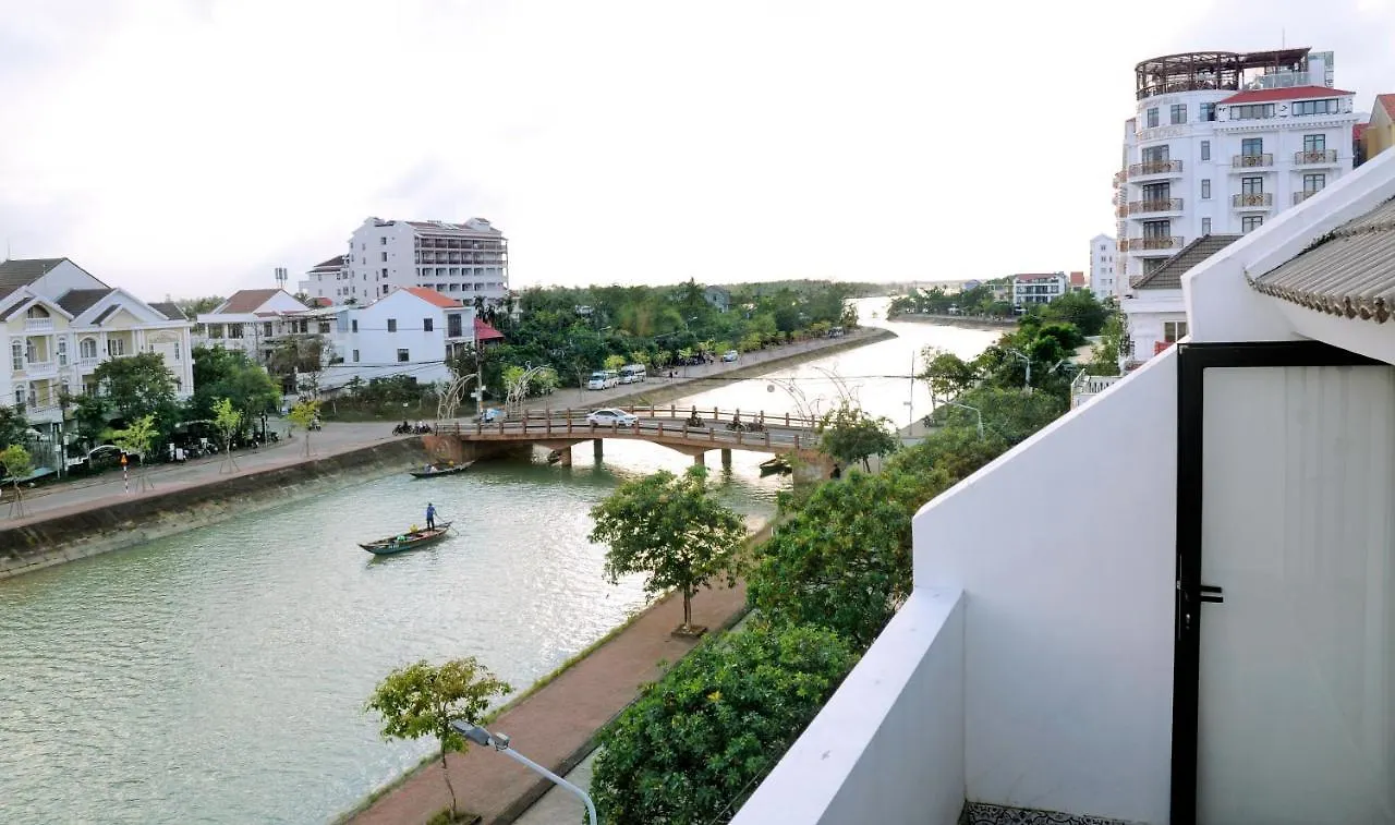 Hoi An Riverlight Vietnam